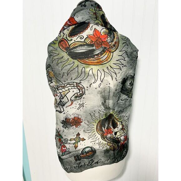 DMD Vintage Cotton Silk Blend Skull Roses Print Bandana Scarf Gray Size 46 x 52 - Picture 11 of 11
